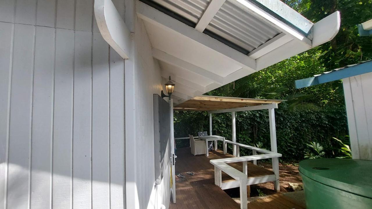 Are Tamareni 2Br Beach Cottage Or River Studio 아바루아 외부 사진